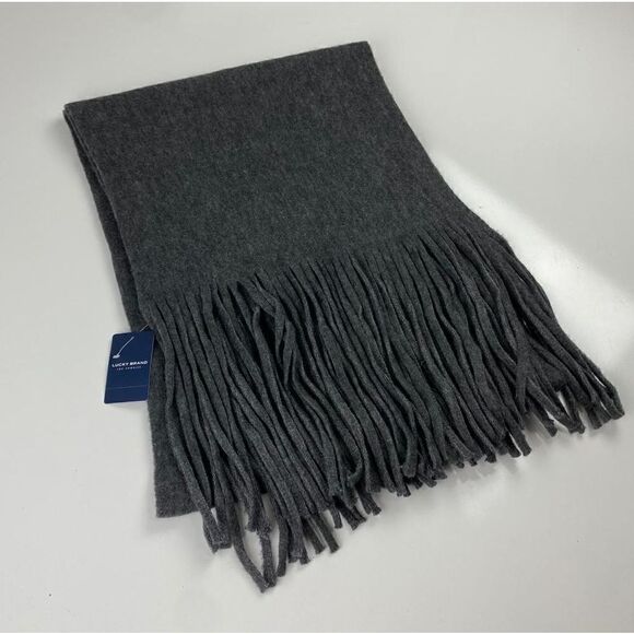 Lucky Brand Scarf NEW Soft Gray Fringe YLTP00006 Fall Winter Unsized K0794 - Picture 1 of 5